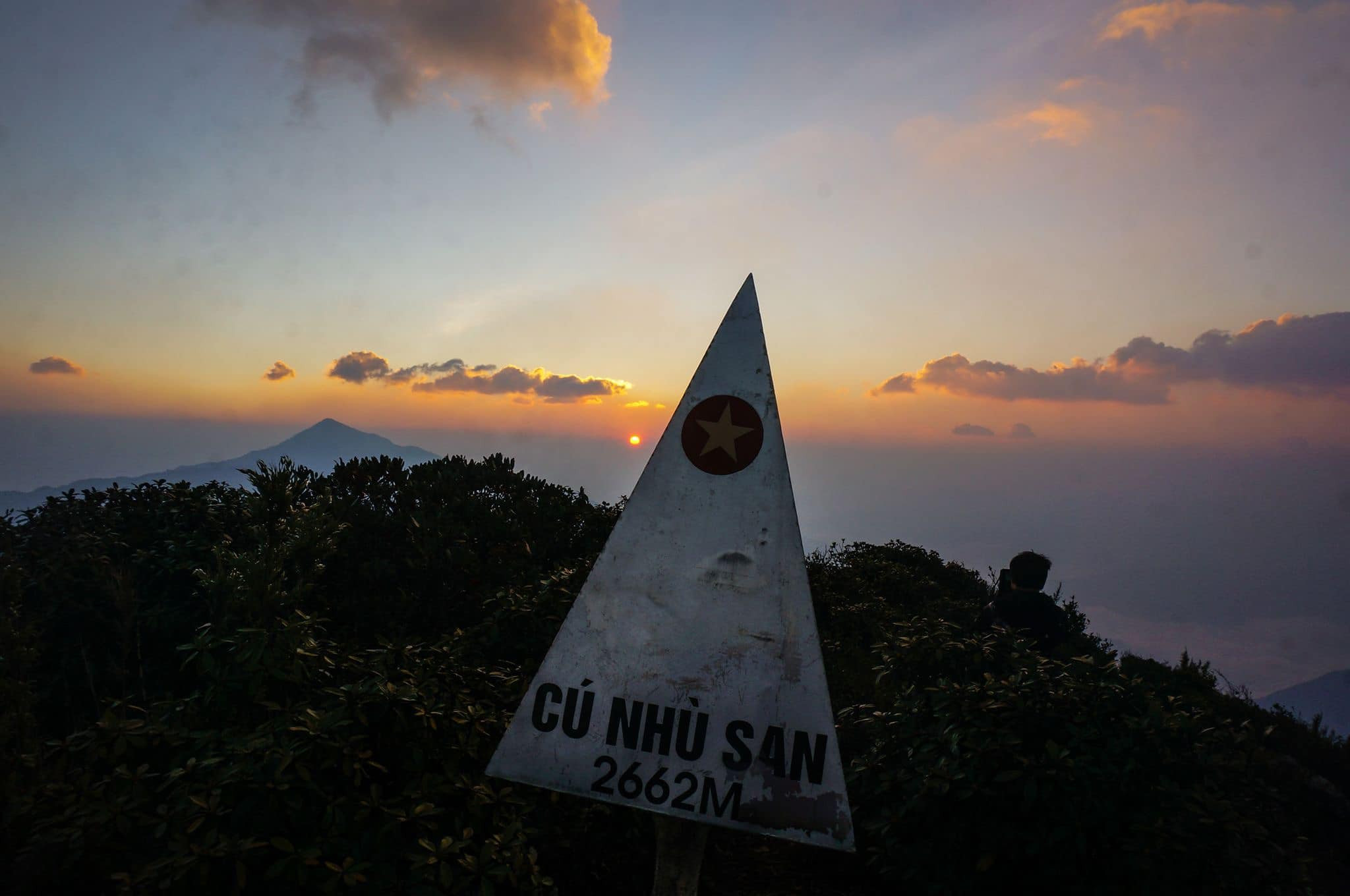 Canh Dep Trekking Cu Nhu San Ban Ngay (8)